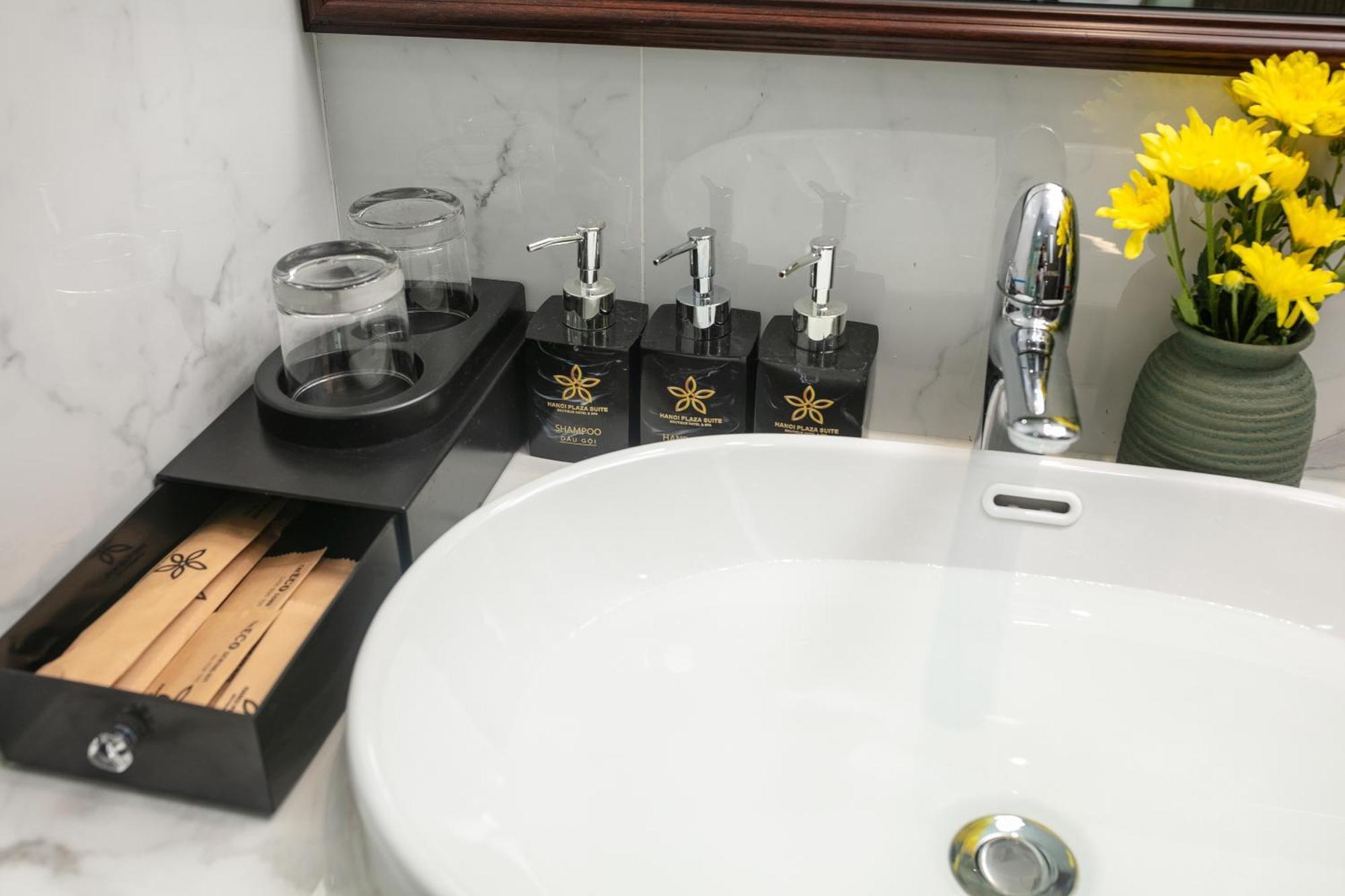 Hanoi Plaza Suite Hotel & Spa Luaran gambar